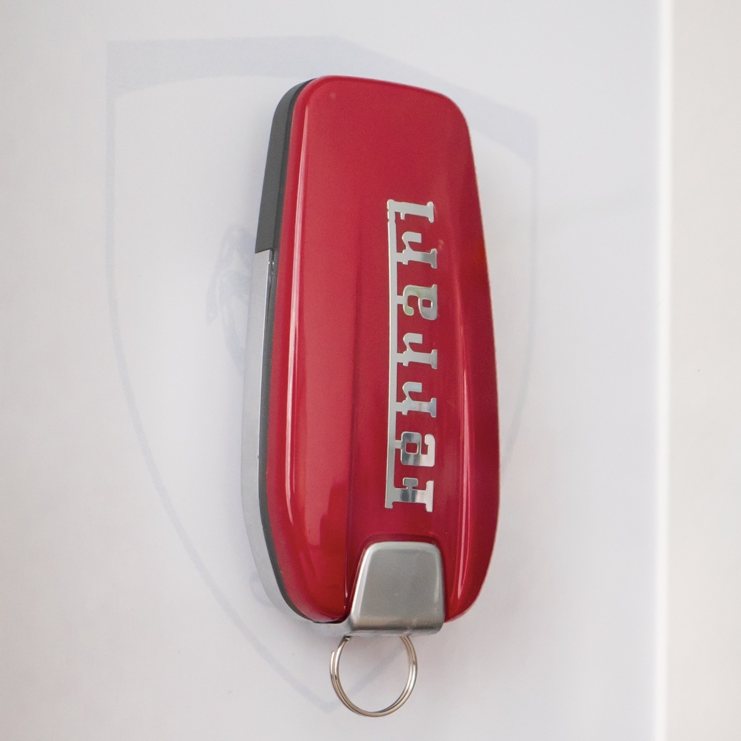 VENBER Porte Clef Voiture, pour Ferrari 488 Porte-clés élégant et Durable  Accessoires de Voiture,B : : Auto et Moto